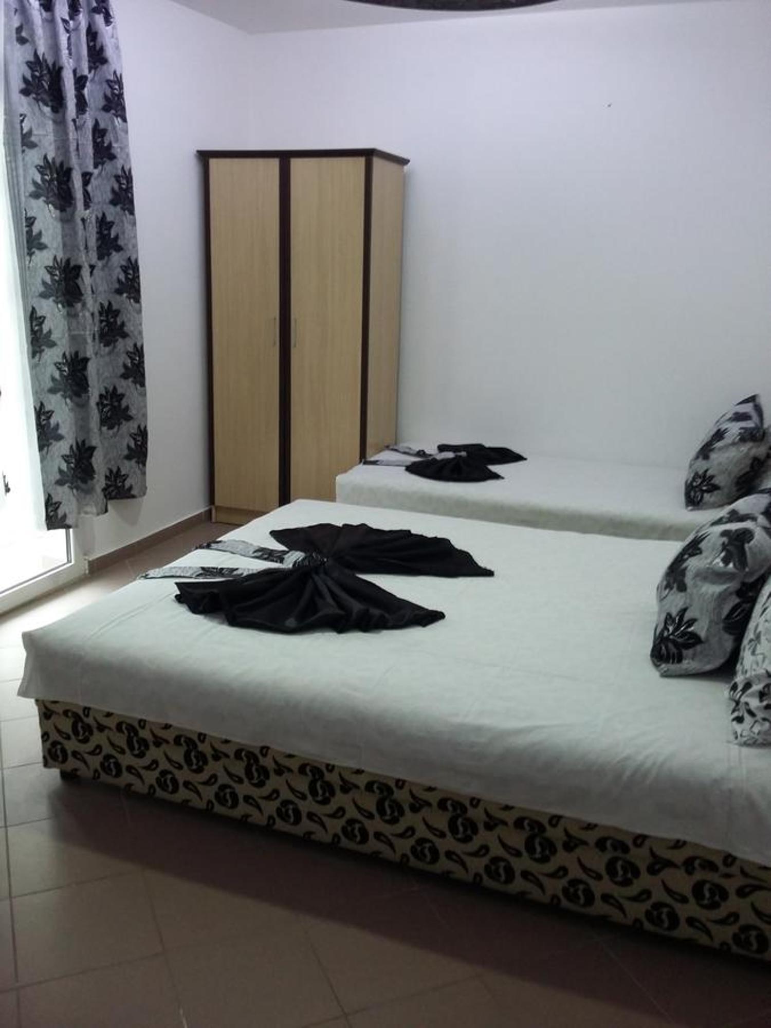 Apartments Aza Dobra Voda Extérieur photo