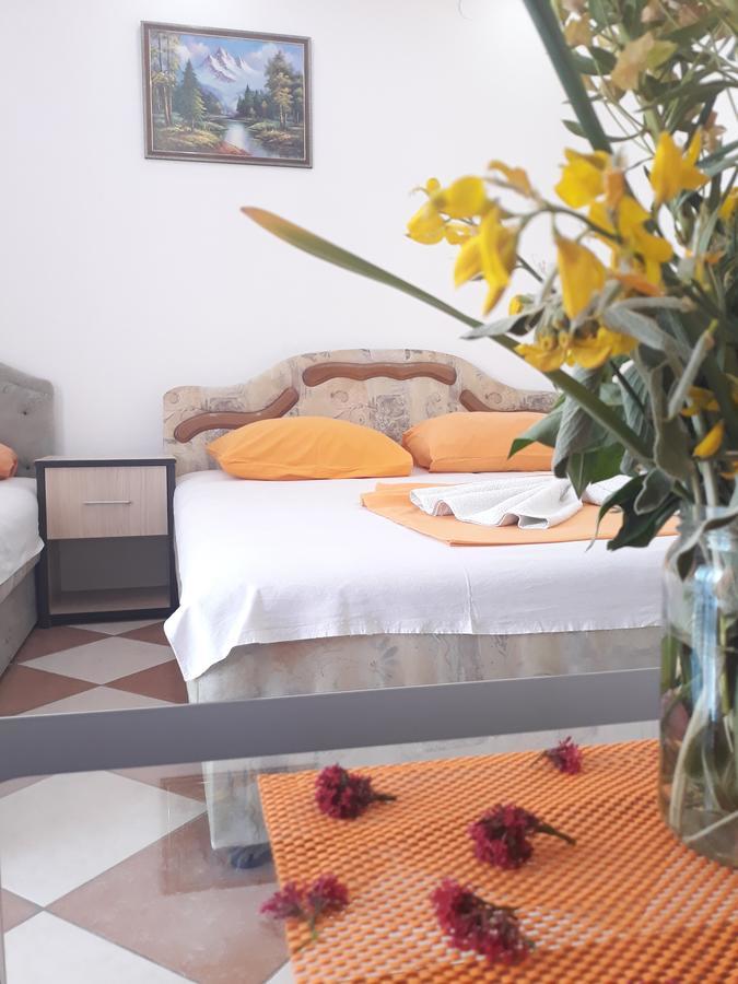 Apartments Aza Dobra Voda Extérieur photo
