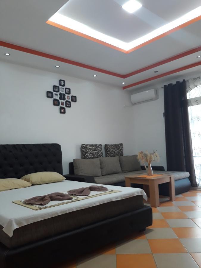 Apartments Aza Dobra Voda Extérieur photo