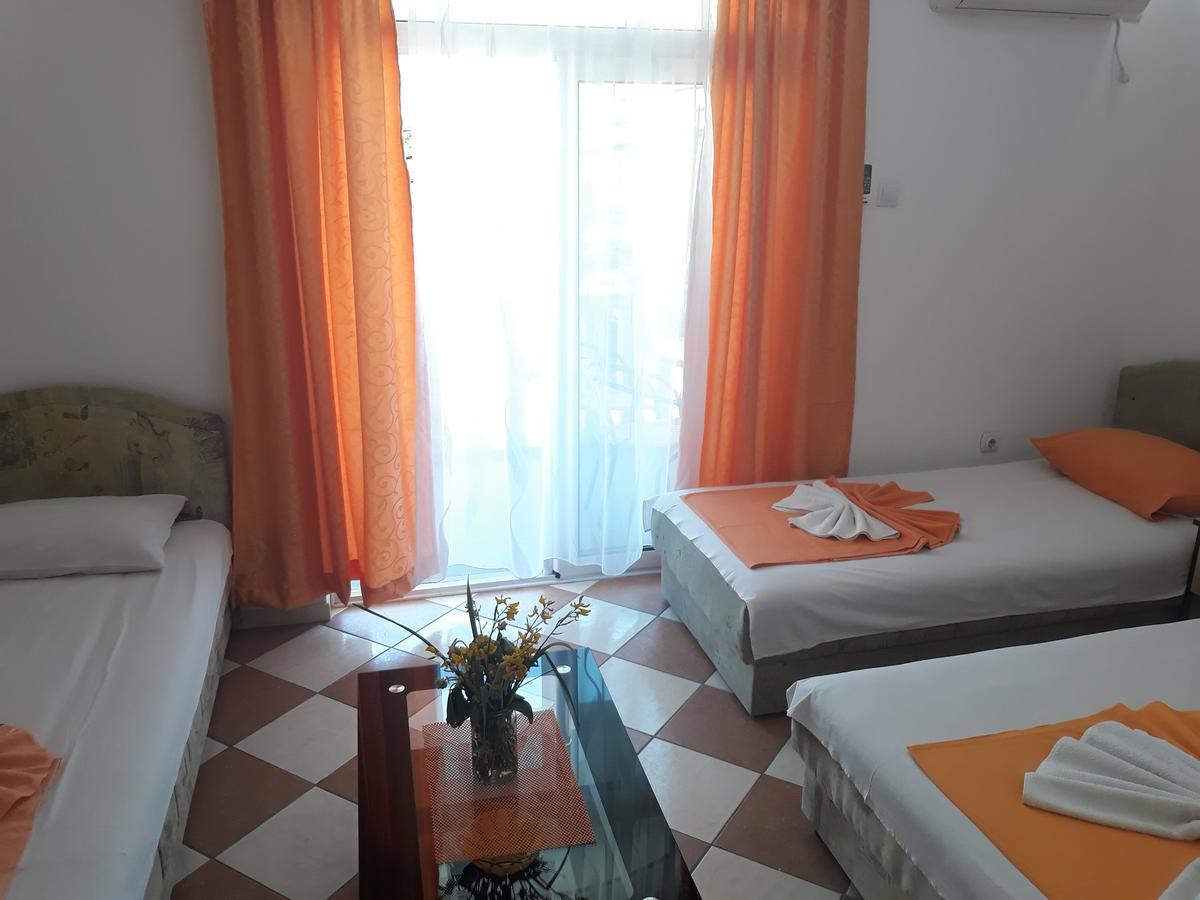 Apartments Aza Dobra Voda Extérieur photo