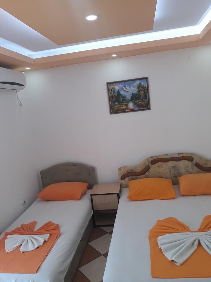 Apartments Aza Dobra Voda Extérieur photo